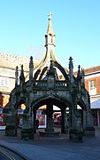 Market Cross[3]​ ("cruz de mercado", Salisbury).