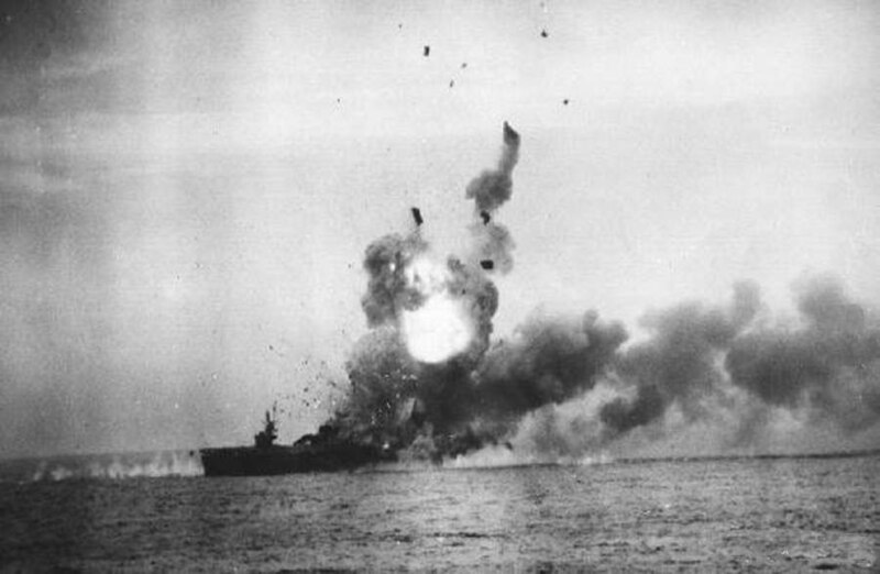 Файл:St. Lo First Kamikaze attack sl1a.jpg