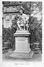 Statue de Daniel-François-Esprit Auber[40]