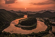 Yeongwol Korean Peninsula-shaped Cliffs by Settyan123