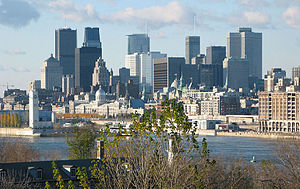 English: View of downtown Montreal. Français :...