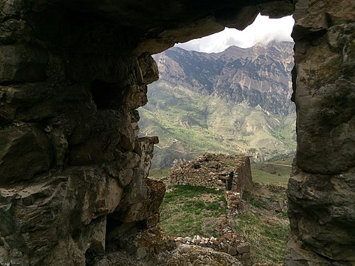 35. Здание-замок (галуан) Фатцаевых, Ханаз, Ирафский район, Северная Осетия Автор — Kabis212