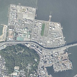 2020年10月5日撮影の福岡市荒津地区の航空写真