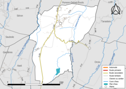 Carte en couleur présentant les réseau hydrographique de la commune