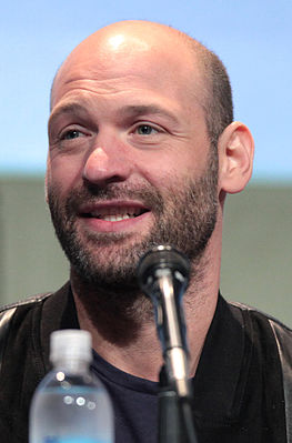 Столл на San Diego Comic-Con International в 2015 году.
