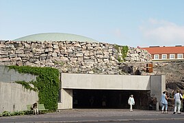 Entrada a la iglesia.