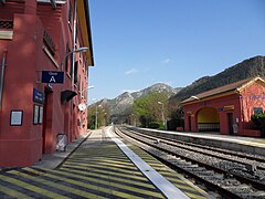 Intérieur de la gare.