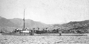 Эсминец 3 ранга «Фумицуки» в Курэ, 1908 год
