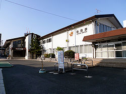 駅舎（2008年4月）
