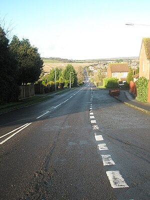 English: Looking down Drift Road on a Sunday m...