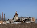 Ruine eines Fabrikgebäudes der ehemaligen Gruschwitz Textilwerke AG (Foto 2008), Industriearchitektur aus der Zeit um 1914