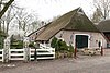 Hallenhuisboerderij met achterbaander