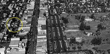 North aerial view of Penthouse Court in 1948 the Tropical Garden can be seen on the east side of the building,