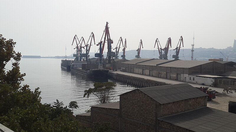 File:Port of baku.jpg