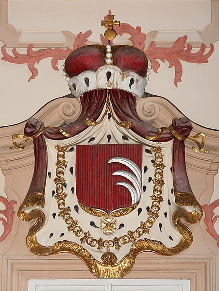 Soubor:Prague Palace Kinsky CoA.jpg