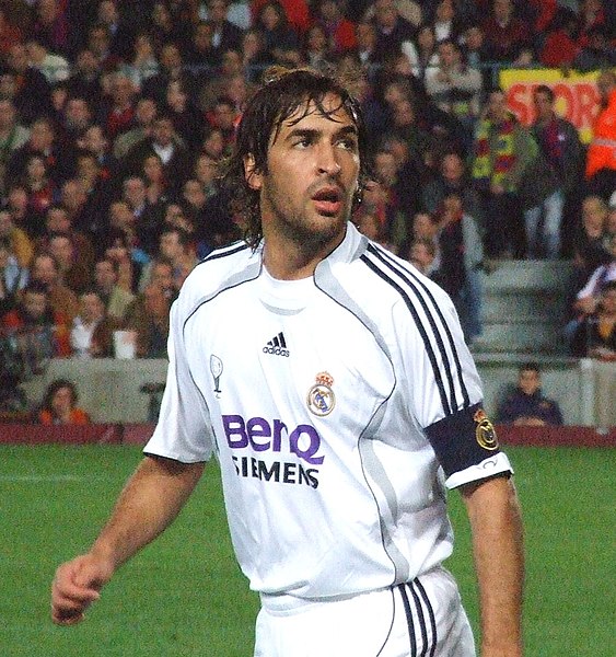 Raul Gonzales Football Picture