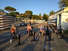 Séance d'AviFit en mode Coucher de soleil à l'Aviron Majolan