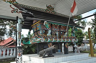 Sandung Keluarga Ngabe Soekah di Bukit Ngalangkang