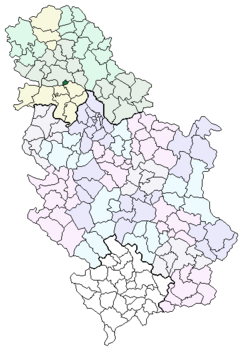 セルビアにおけるスレムスキ・カルロヴツィの位置の位置図