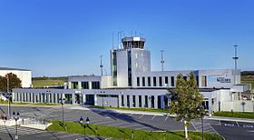 Aéroport de Sydney-J.A. Douglas McCurdy