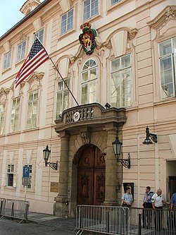 Посольство США в Праге 2847.JPG
