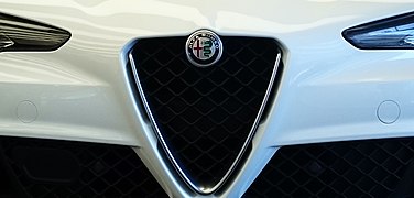 Scudetto sur l'Alfa Romeo Giulia.