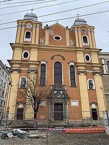 Biserica Piaristă și clădirea centrală a universității