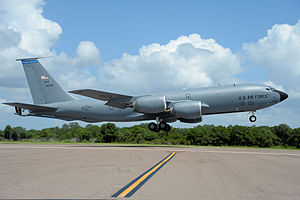 Boeing KC-135R-BN Stratotanker 61-0305.jpg
