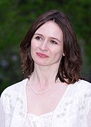 Emily Mortimer dans le rôle de Mackenzie MacHale