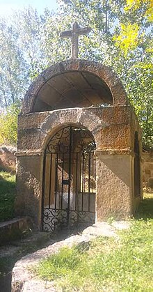 Fuente Santa, de Caballar (Segovia), punto fundamental en el Camino de San Frutos por ser el lugar donde murieron los hermanos del Santo, Valentín y Engracia.