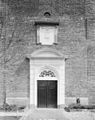 De hoofdingang van de Grote Kerk in 1983.