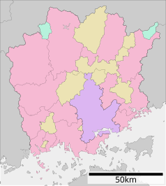 Mapa konturowa prefektury Okayama, po prawej nieco na dole znajduje się punkt z opisem „Setouchi”