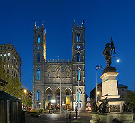 La basilique Notre-Dame de Montréal, chef-d’œuvre du patrimoine religieux de l’arrondissement de Ville-Marie à Montréal. (définition réelle 2 000 × 1 818)