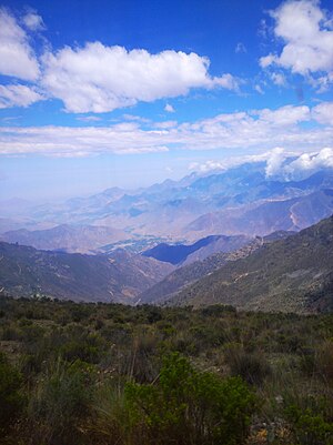 Vista al Pacífico desde el Cerro Castilla, Pampas Grande