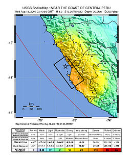 Peta garis pantai Peru, menampilkan lokasi dan kekuatan gempa.