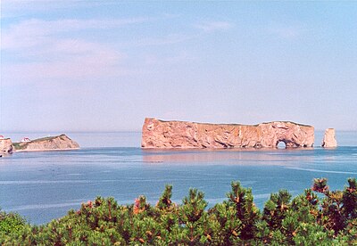 400px-Rocher_perce_gaspesie.jpg