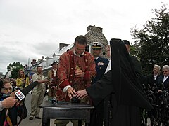 Les Américains règlent leur dette envers les Ursulines à Trois-Rivières, le 4 juillet 2009.