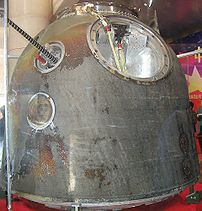 Shenzhou 5 re-entry capsule in demonstration