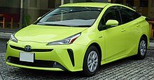 Toyota PRIUS S 2WD.jpg