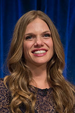 Vignette pour Tracy Spiridakos