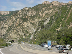 US 101 northbound as it enters downtown Los Angeles