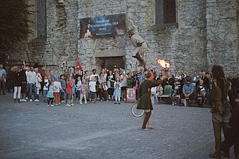 Gycklare och eldkonster.