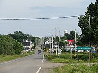 À l'entrée du village de Sainte-Hélène