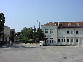 Cultureel centrum en bibliotheek in Zlataritsa