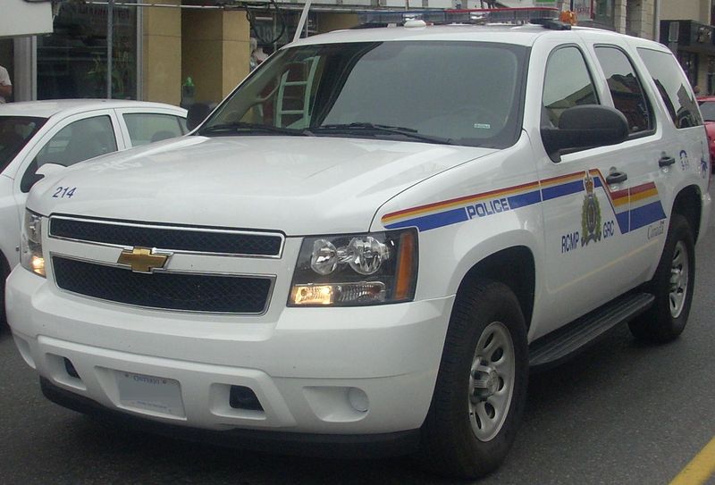 File:'07-'10 Chevrolet Tahoe GMT900 RCMP (Byward Auto Classic).jpg