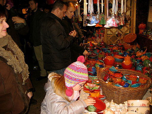 Budapest Christmas Market (8228455840)