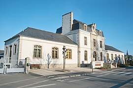 Coriosolis, le Centre d'Interprétation du Patrimoine de la Communauté de Communes, à Corseul (22), est ouvert depuis janvier 2014. Il est situé dans l’ancienne école publique construite au XIXe siècle, rue César Mulon.