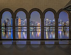 The use of arches and water features central to Islamic design