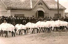 The funeral for sextuple axe murder victims in Huittinen, Finland in 1943, committed by Toivo Koljonen Huittinen axe murder victims.jpg