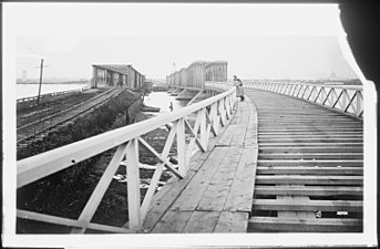 Long Bridge looking toward Washington, DC between 1863 -1865 (no rails on the new span)